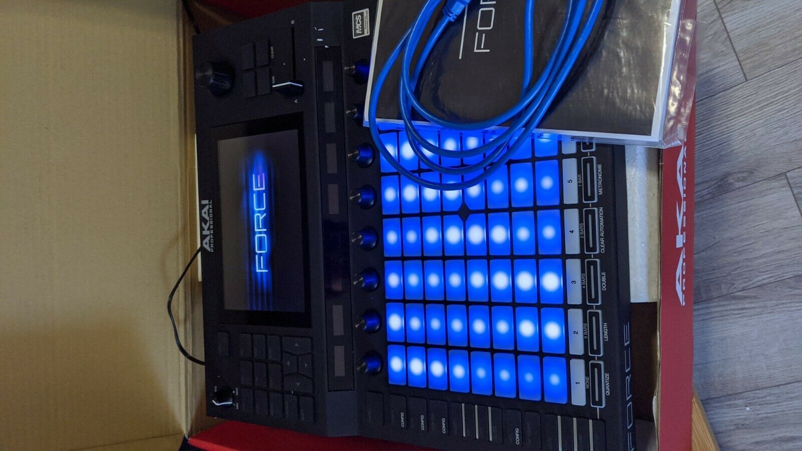 Akai Professional Force — 9