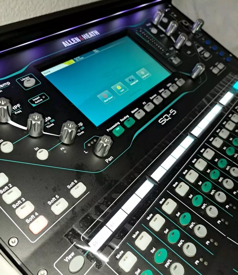 Allen & Heath SQ-5 — 3