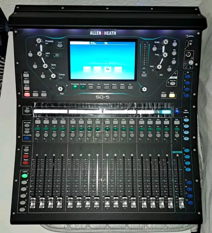 Allen & Heath SQ-5 — 4