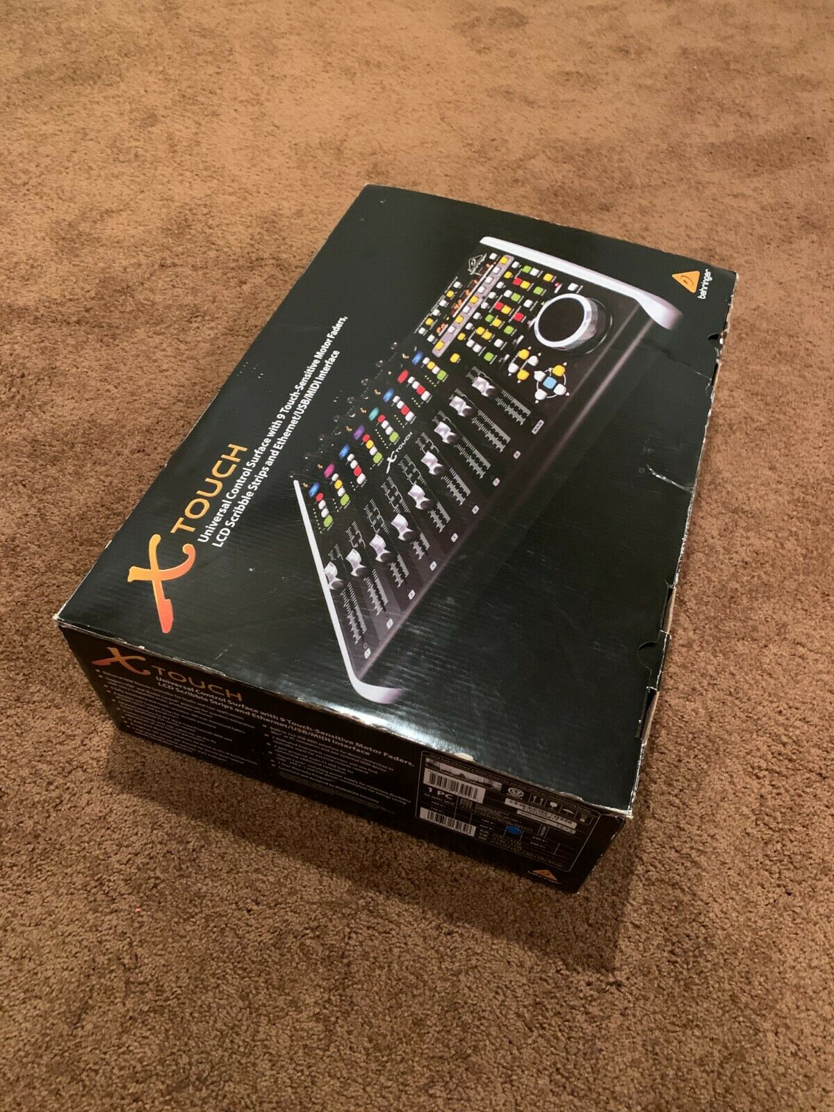Behringer X-Touch — 4