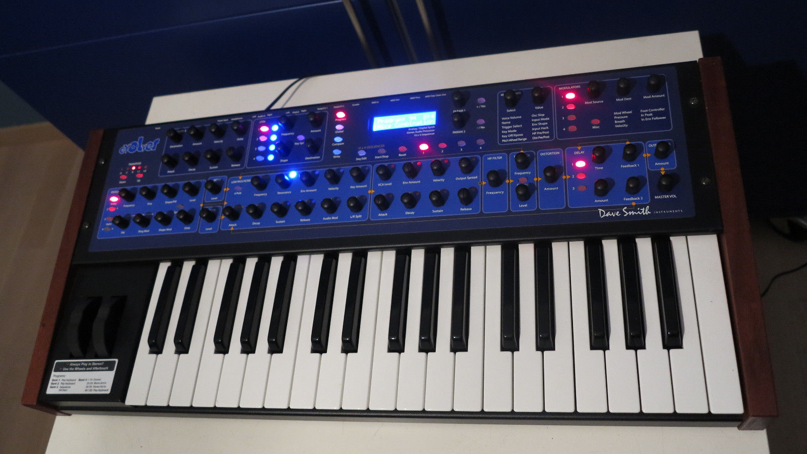 Dave Smith Instruments Mono Evolver Keyboard — 10