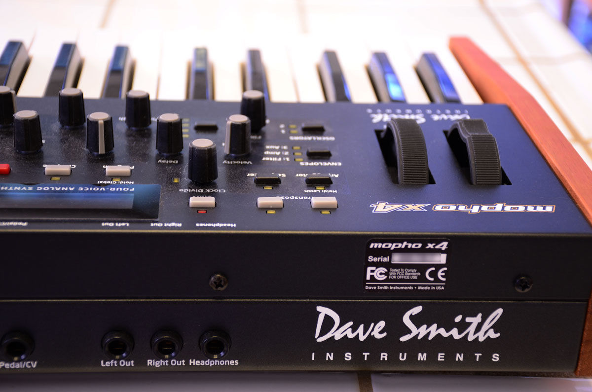 Dave Smith Instruments Mopho x4 — 8