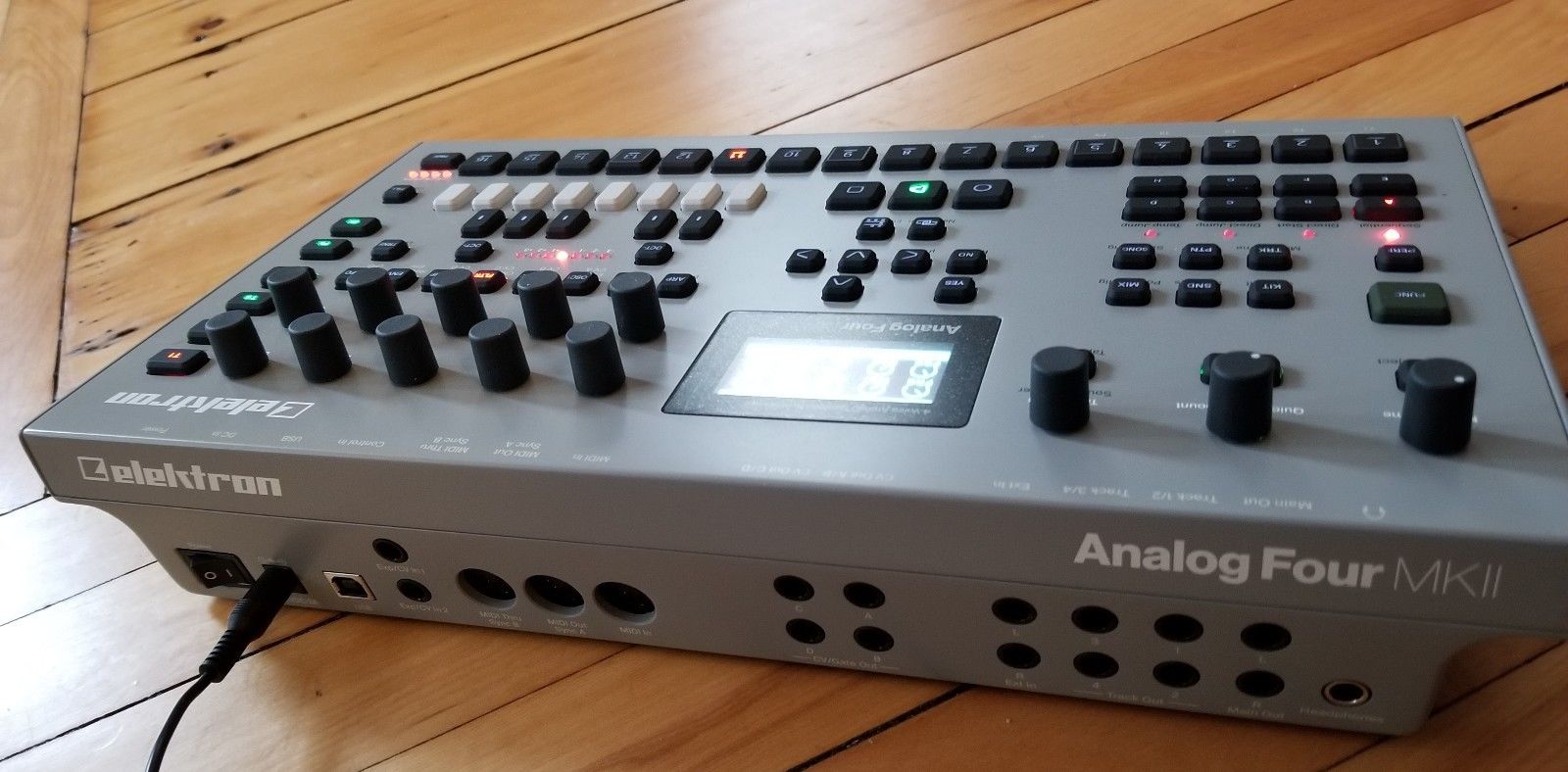 Elektron Analog Four MKII — 14