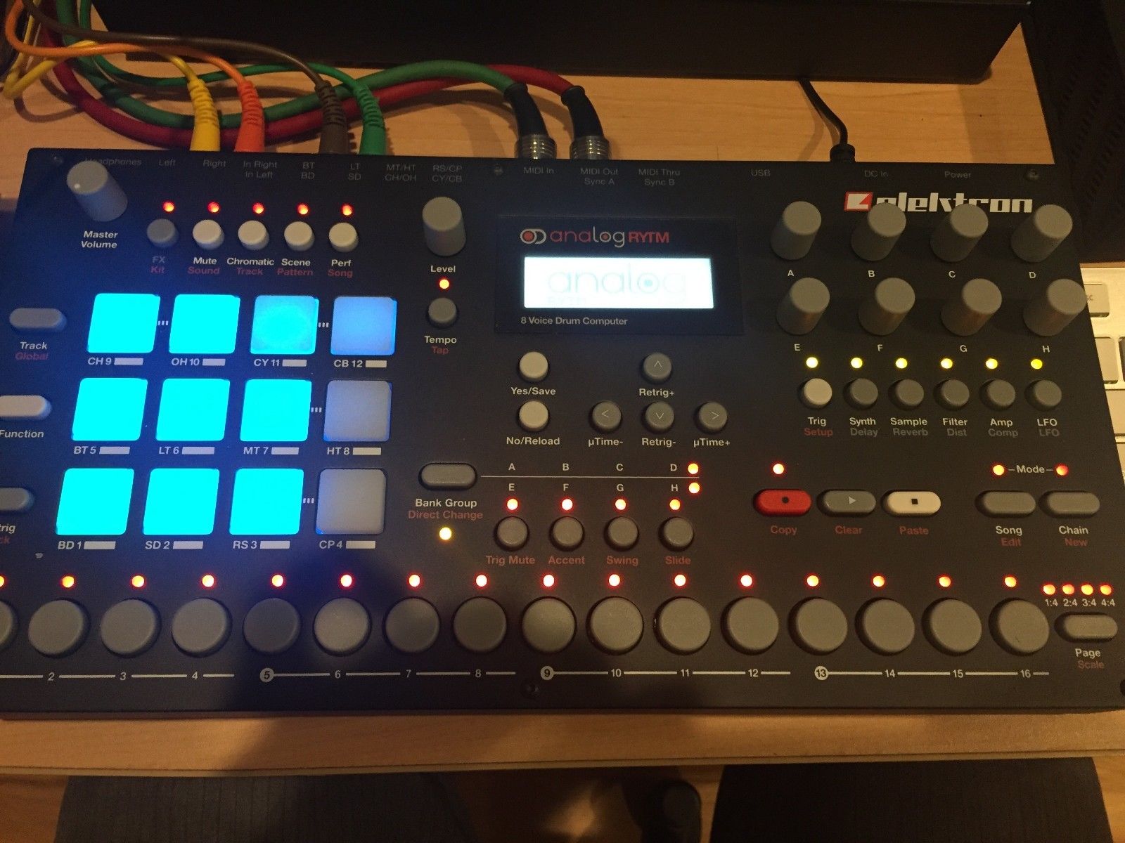 Elektron Analog Four MKII — 9