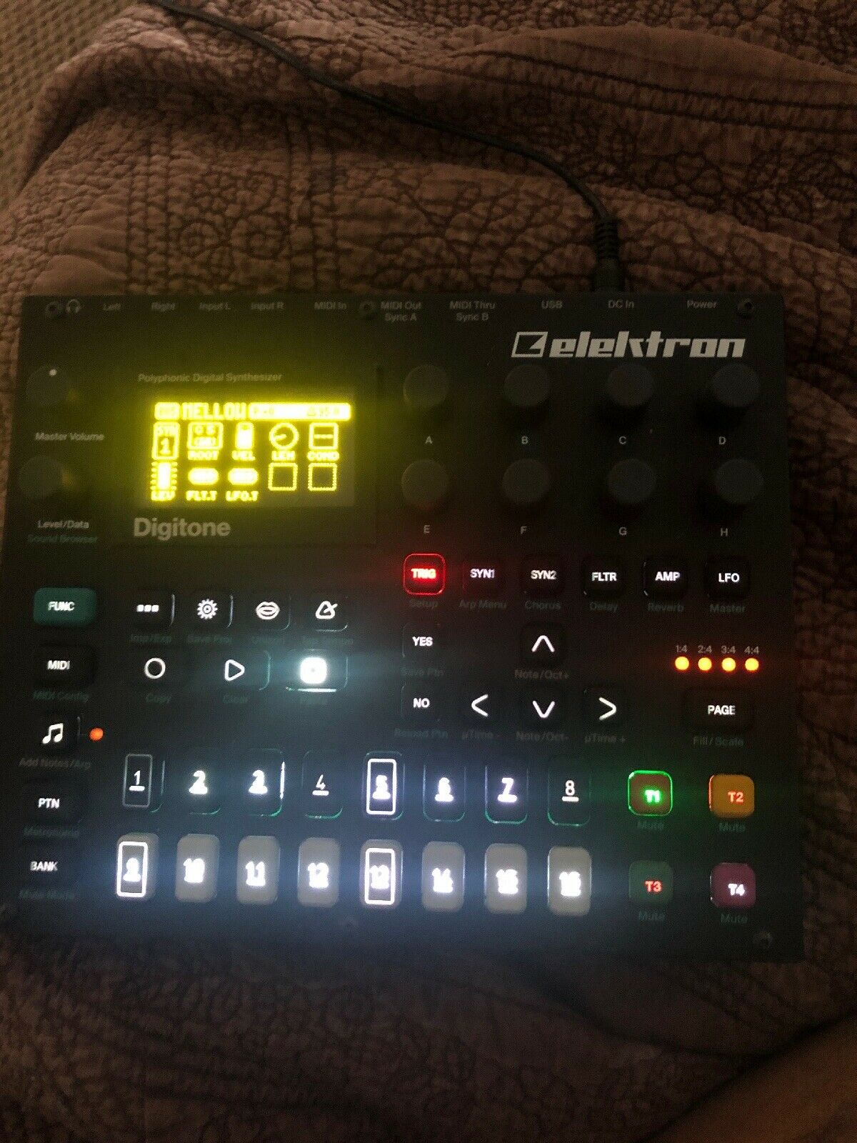 Elektron Digitone — 3
