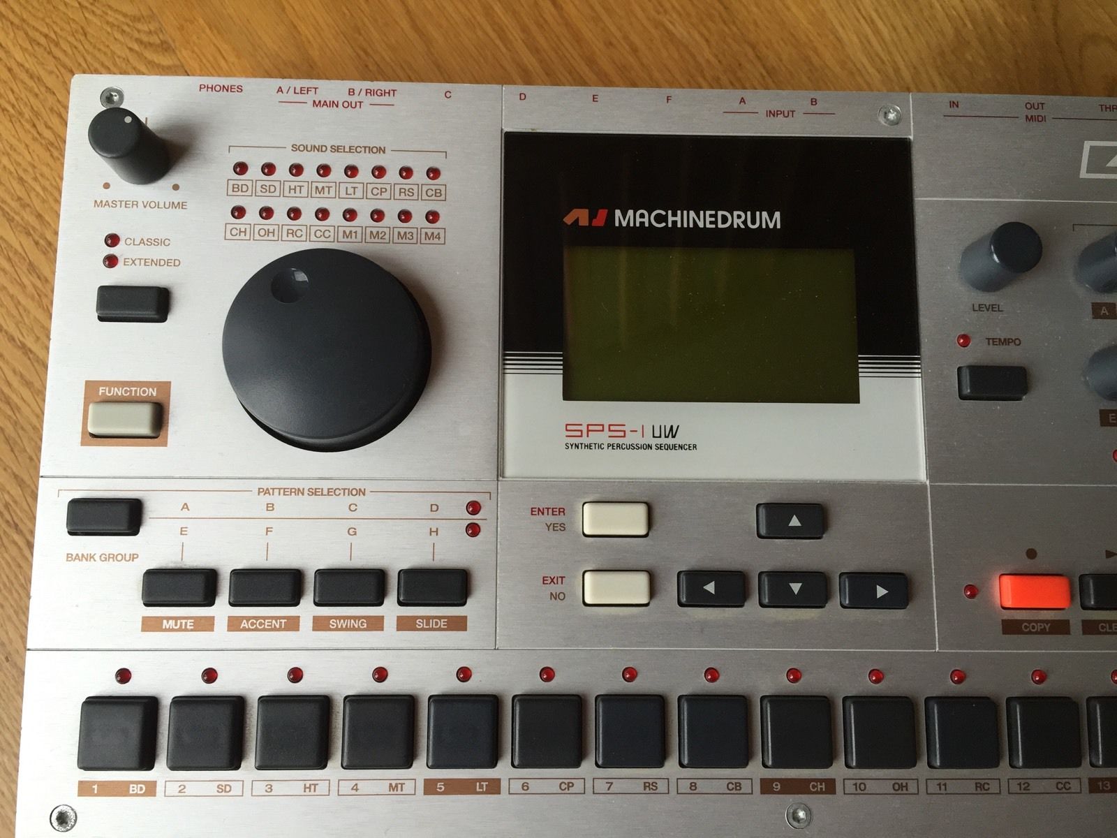 Elektron Machinedrum SPS-1 — 9