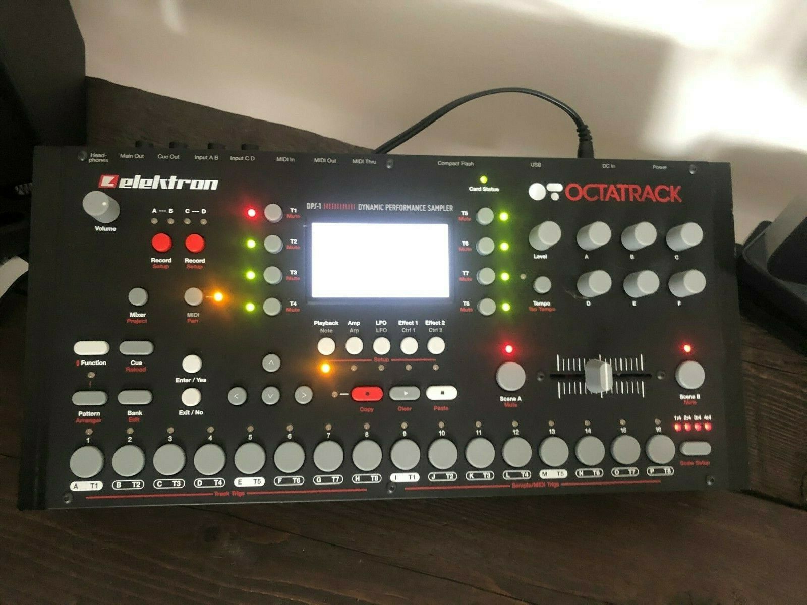 Elektron Octatrack DPS-1 — État Bon