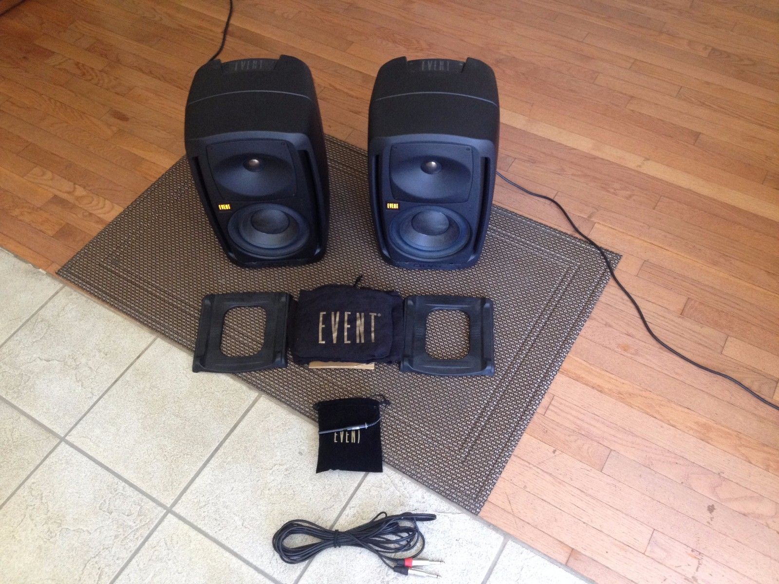 Event Electronics Opal (paire) — 11