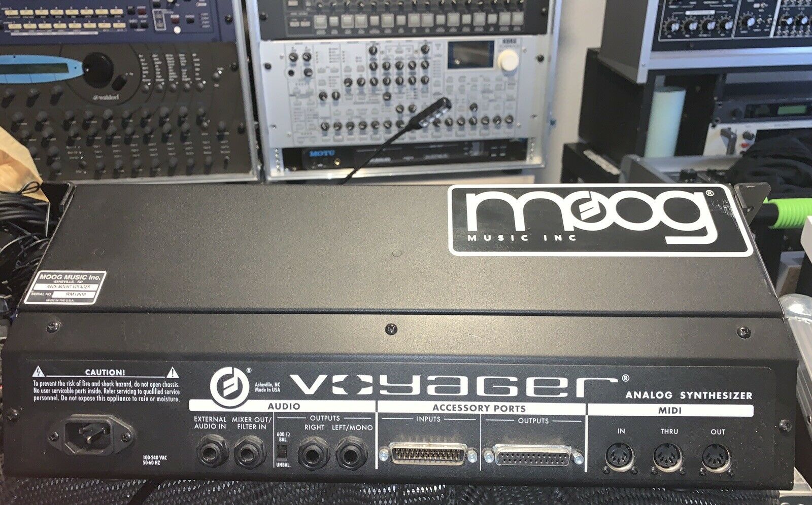 Moog Minimoog Voyager RME (Rack Mount Edition) — 4