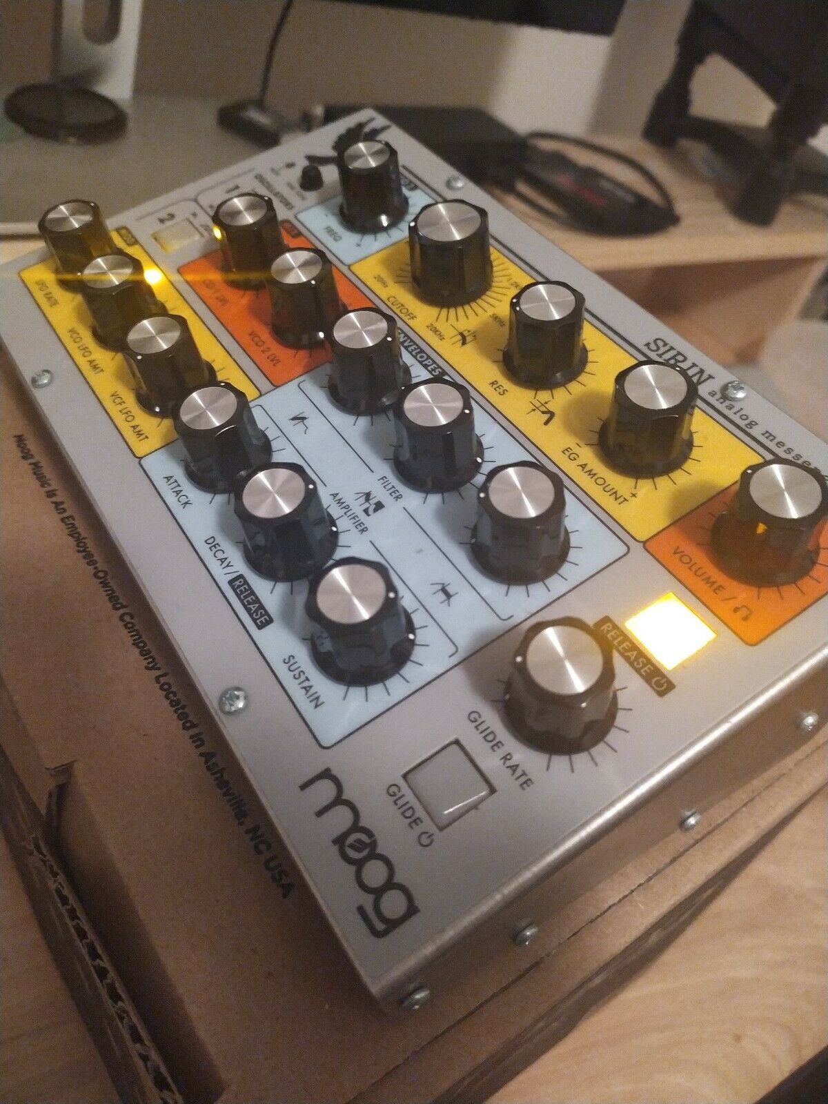 Moog Sirin — 9