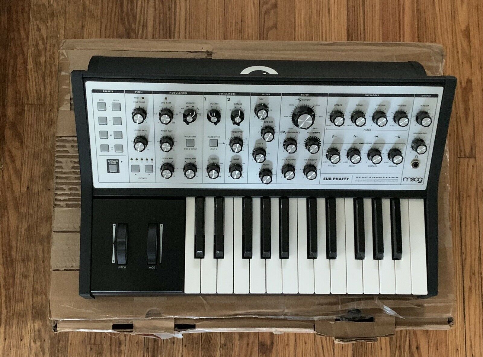Moog Sub Phatty — 4