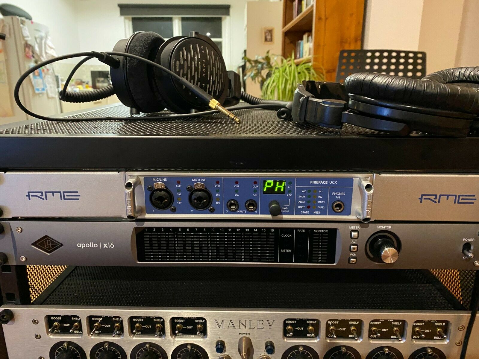 RME Fireface UCX — 13