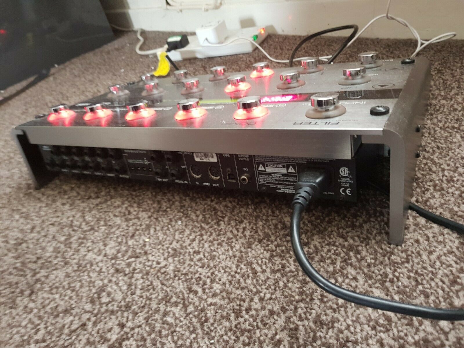 TC Electronic G-System — 4