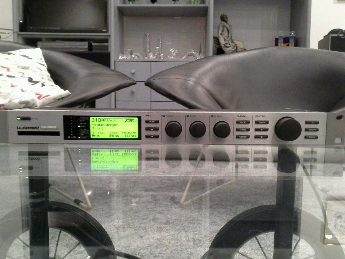 TC Electronic Reverb 4000 — 4