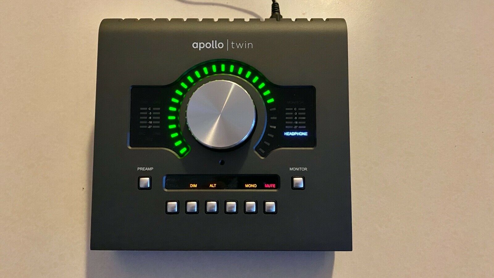 Universal Audio Apollo Twin MKII DUO — 9